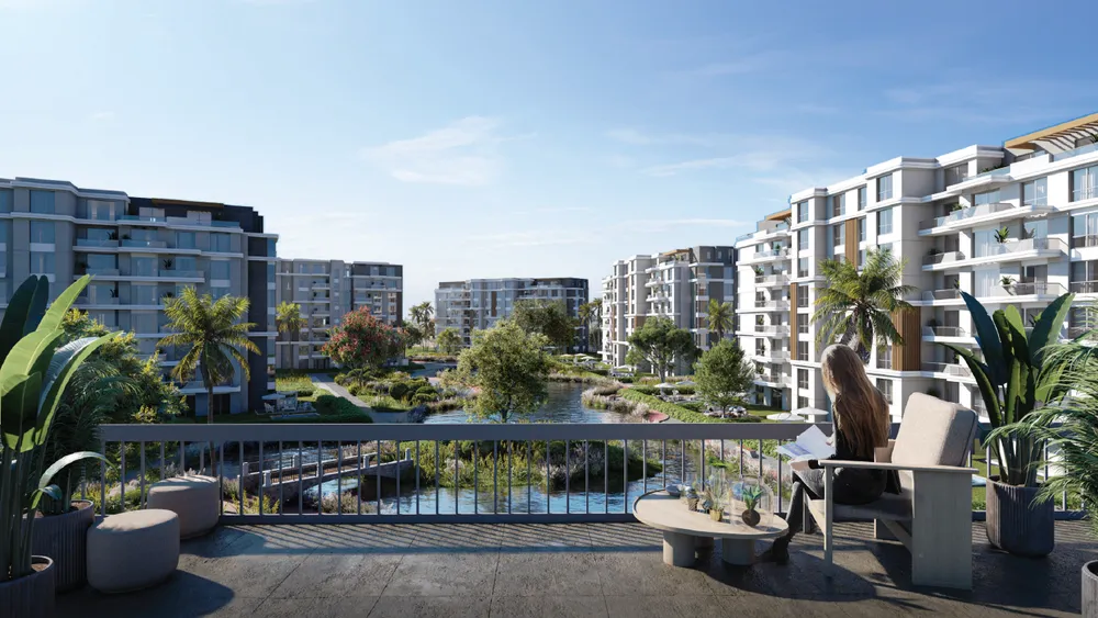 إطلالة على اللاجون في Palm Hills New Cairo